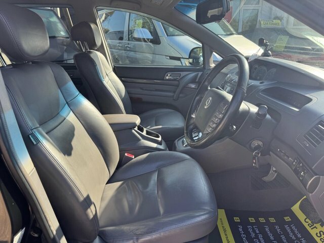 SsangYong Turismo Es Red #15