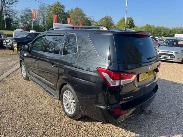 SsangYong Turismo Es Red #4