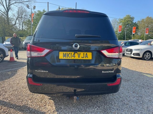 SsangYong Turismo Es Red #9