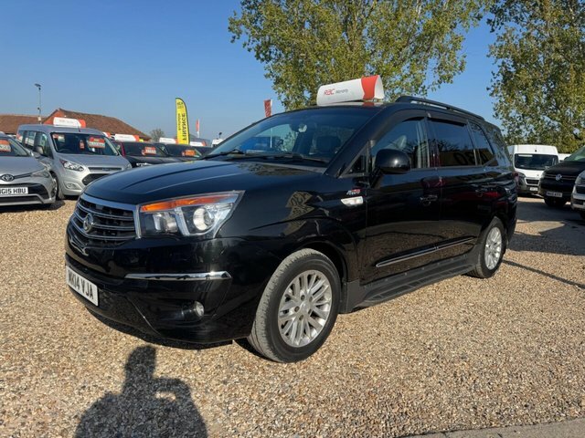 SsangYong Turismo Es Red #2