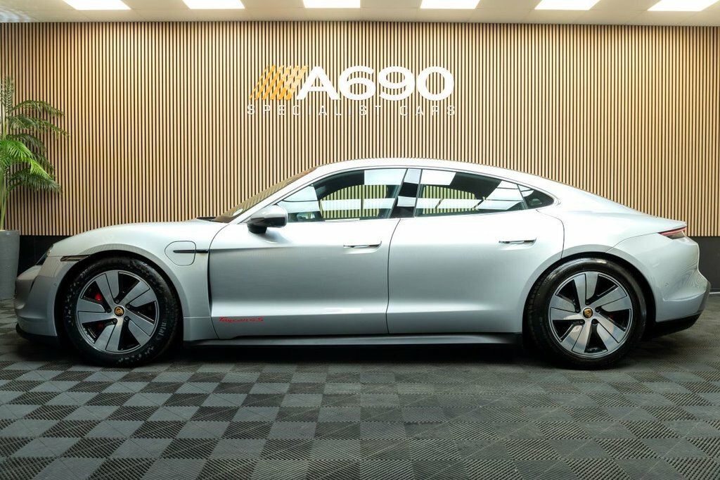 Porsche Taycan Saloon LO20ZVX Silver #4