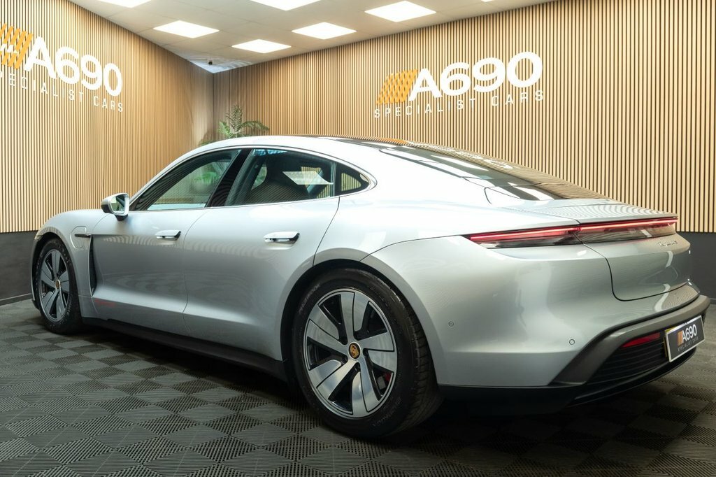 Porsche Taycan Saloon LO20ZVX Silver #5