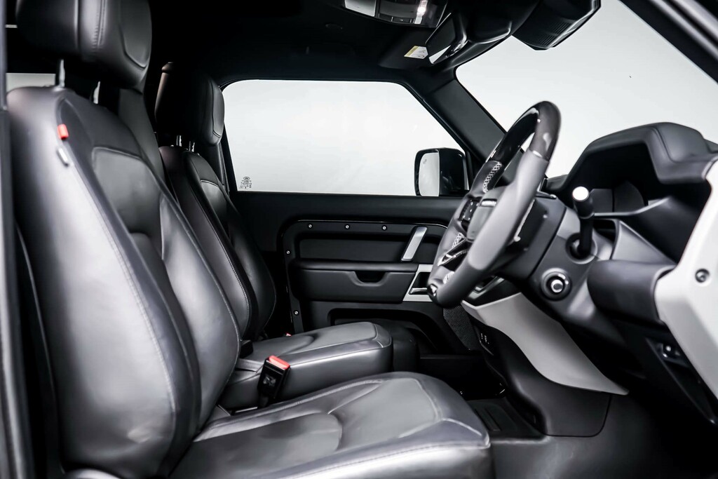 Land Rover Defender 90 D300 Mhev X-dynamic Hse Hard Top Suv 4 #5