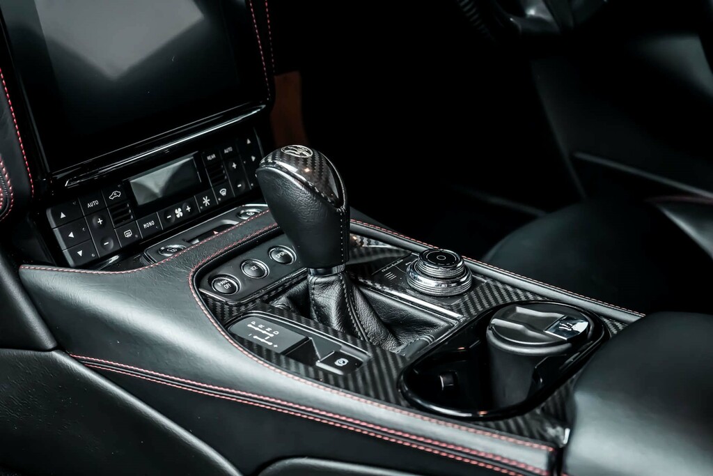 Maserati GranTurismo V8 Mc Mc Shift Red #24
