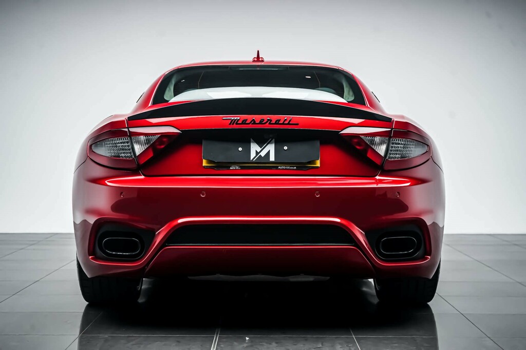Maserati GranTurismo V8 Sport Nerissimo Coupe Euro 6 Red #4