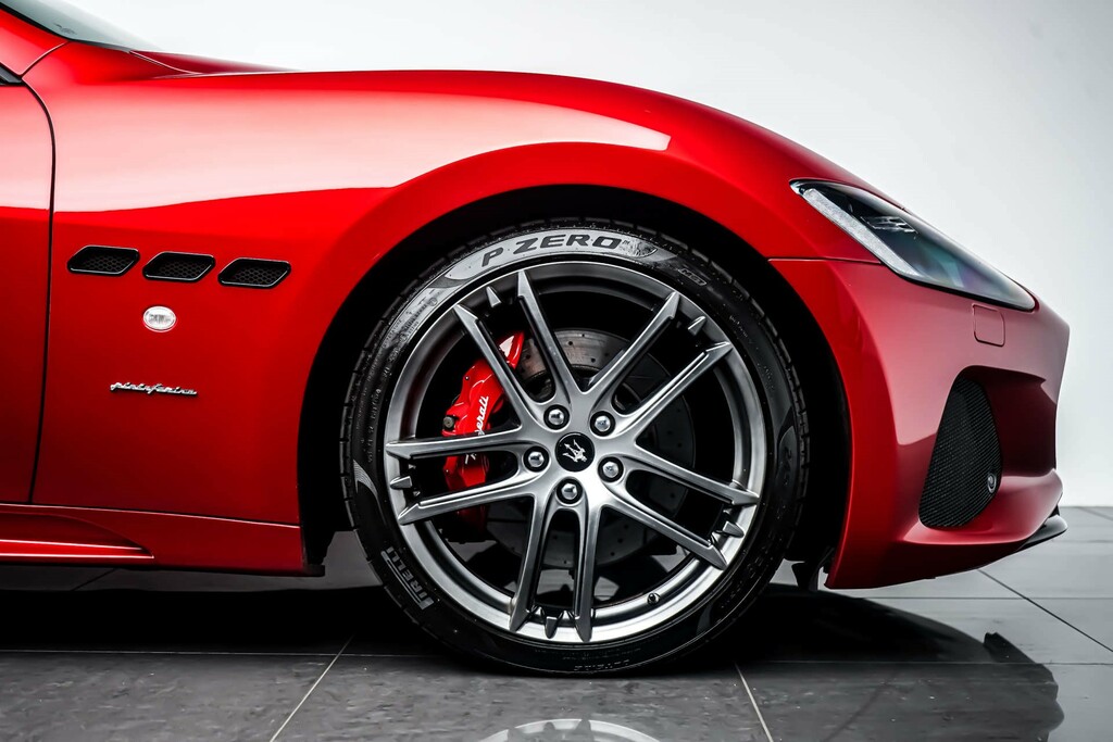 Maserati GranTurismo V8 Mc Mc Shift Red #10