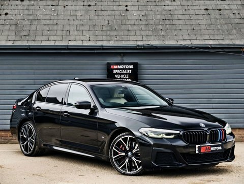 BMW 5 Series 3.0 530D Xdrive AA72JAY Black #2