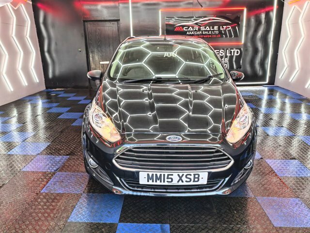 Ford Fiesta 1.25 Zetec Hatchback Euro 6 82 MM15XSB Black #4