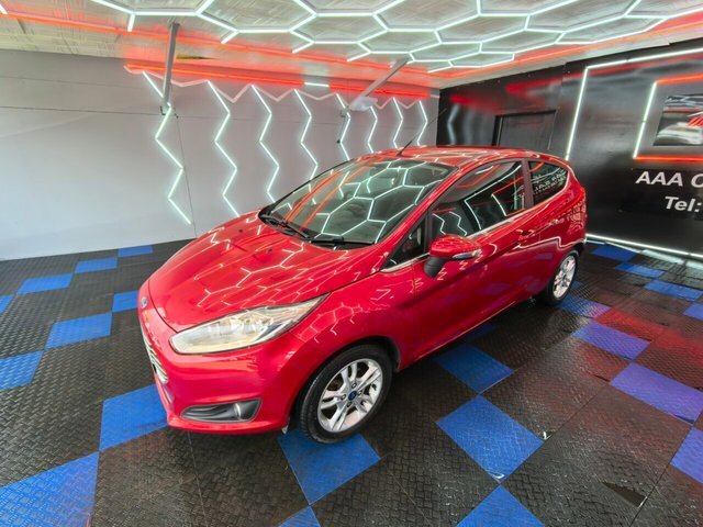 Ford Fiesta 1.25 Zetec Hatchback Euro 6 82 LO65HWD Red #6