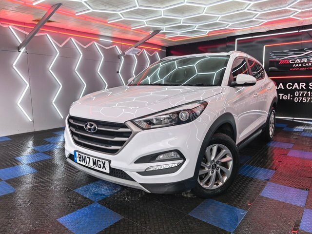Hyundai Tucson 1.6 Gdi Blue Drive Se Suv Euro 6 BN17MGX White #2