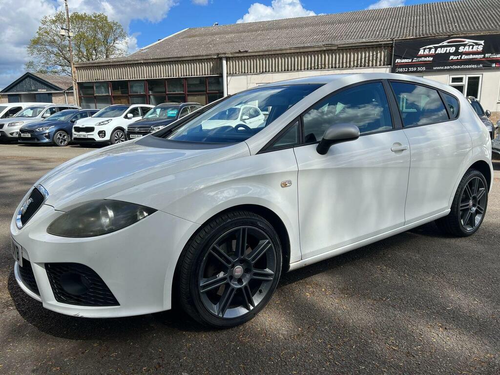 Seat Leon Hatchback 2.0 Tdi Fr Euro 4 200857 White #6