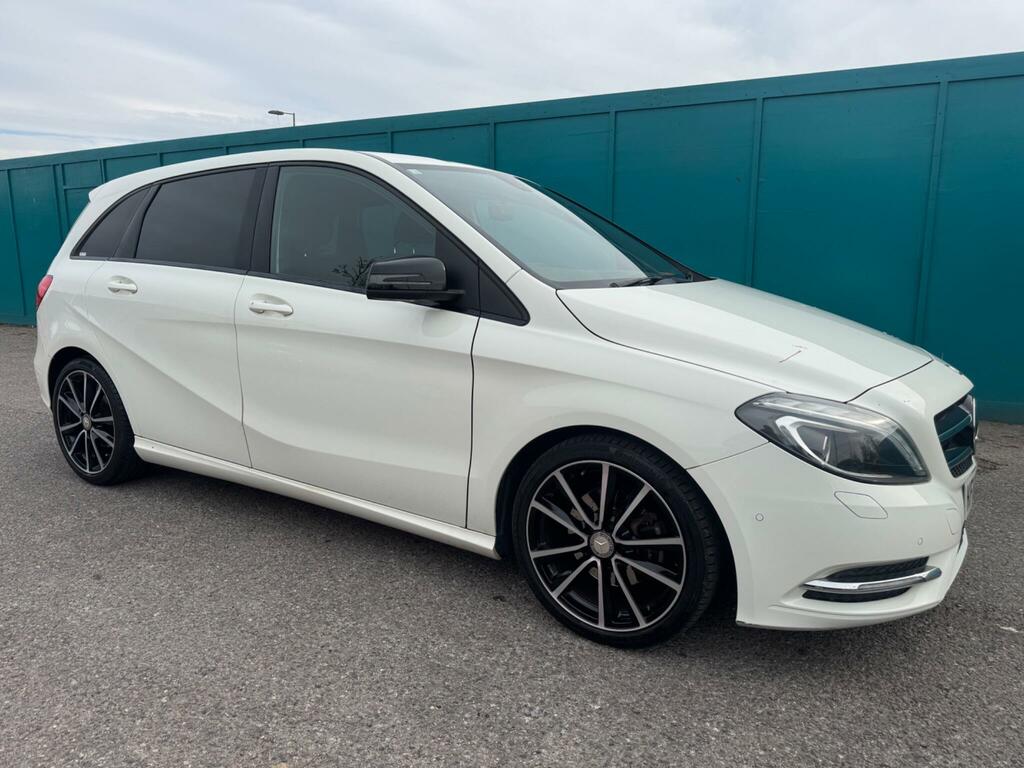 Mercedes-Benz B Class 1.7 B180 Blueefficiency Sport White #4