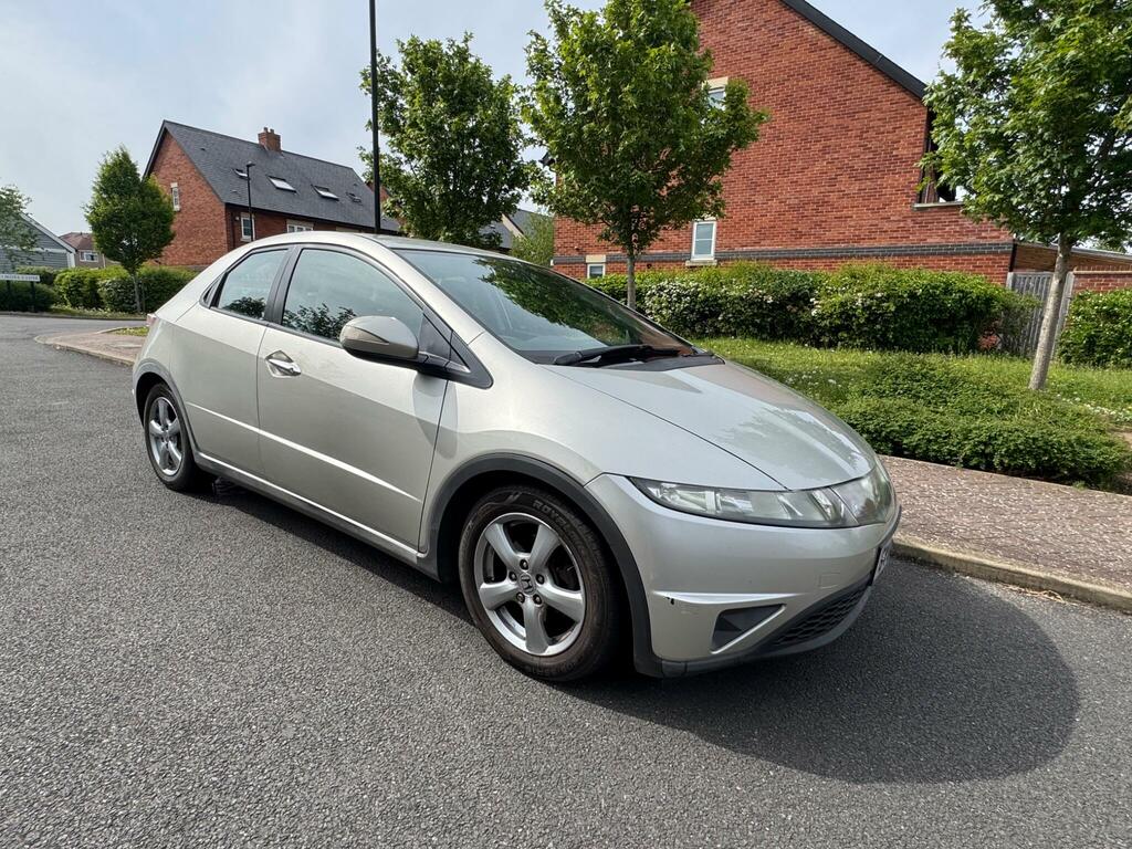 Honda Civic 1.8 I-vtec Se I-shift Silver #5
