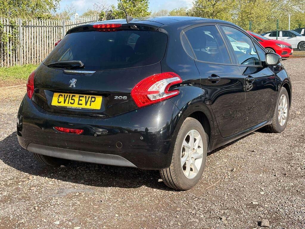 Peugeot 208 1.2 Vti Puretech Style Euro 6 CV15EVP Black #4