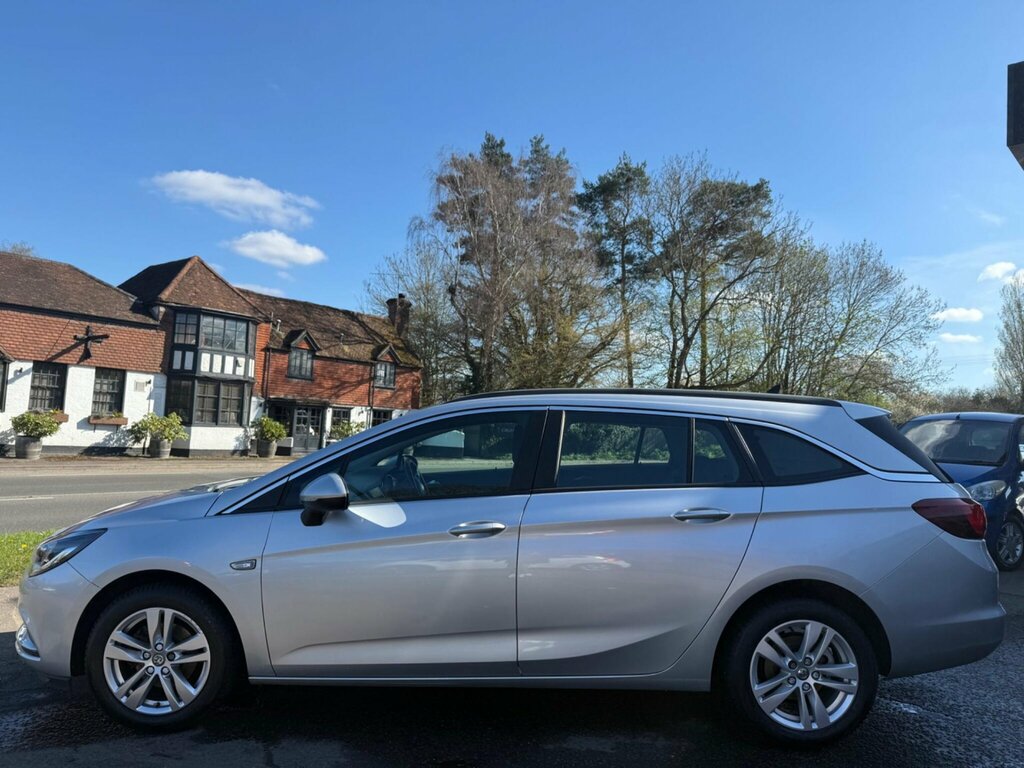 Vauxhall Astra 1.6 Cdti Tech Line Sports Tourer Euro 6 Silver