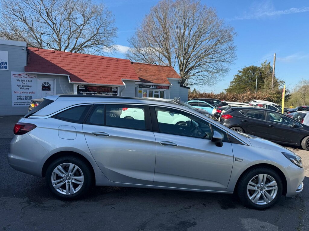 Vauxhall Astra 1.6 Cdti Tech Line Sports Tourer Euro 6 FD66URO Silver #5