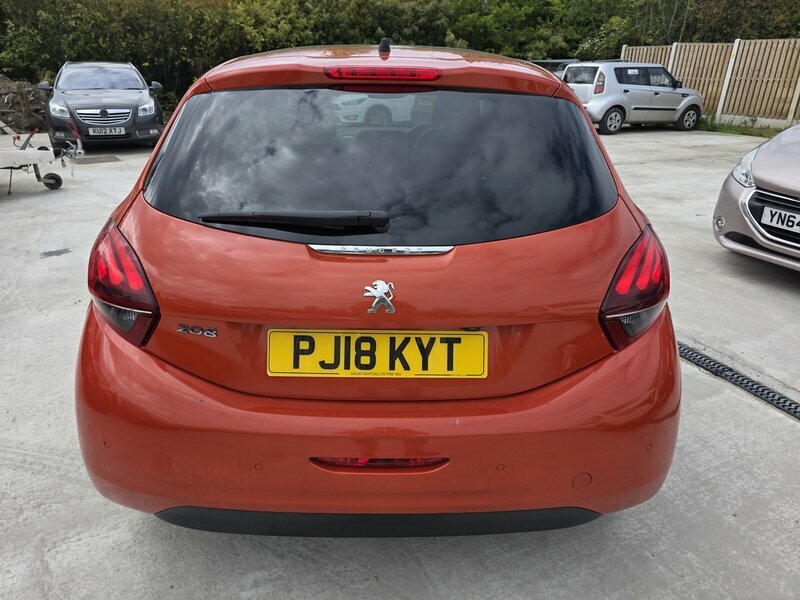 Peugeot 208 1.2-208-Allure-premium-5dr PJ18KYT Orange #6