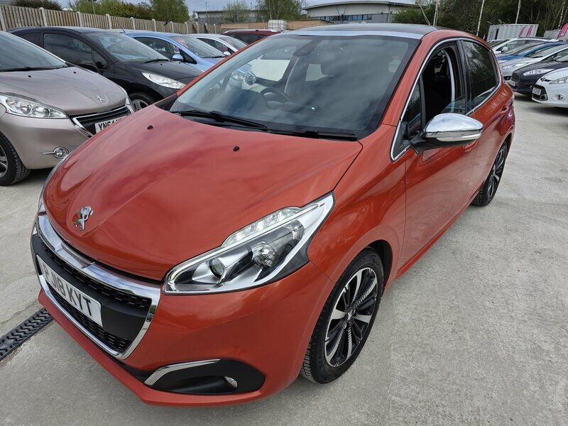 Peugeot 208 1.2-208-Allure-premium-5dr PJ18KYT Orange #3