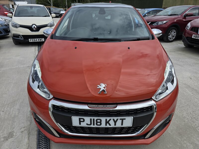 Peugeot 208 1.2-208-Allure-premium-5dr PJ18KYT Orange #2