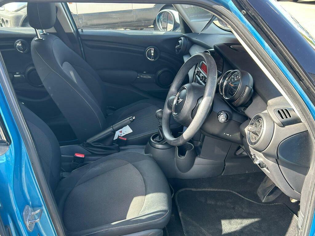 Mini Hatch 1.5 Cooper D Euro 6 S S FV65UTO Blue #4