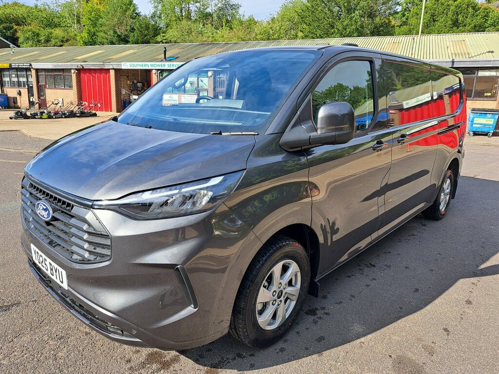 Ford Transit Custom 2.0 Ecoblue 136Ps H1 Van Limited, Air Con Grey