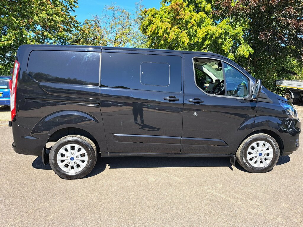Ford Transit Custom 2.0 300 Ecoblue Limited Crew L1 EK22KYT Black #5