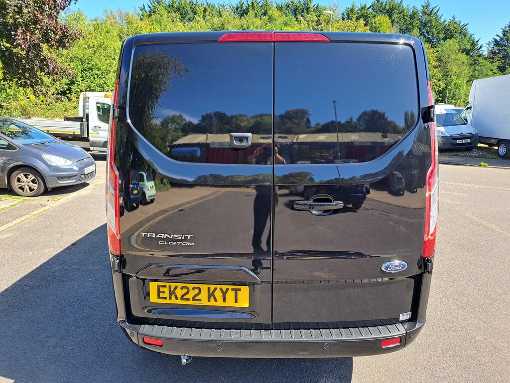 Ford Transit Custom 2.0 300 Ecoblue Limited Crew L1 EK22KYT Black #4