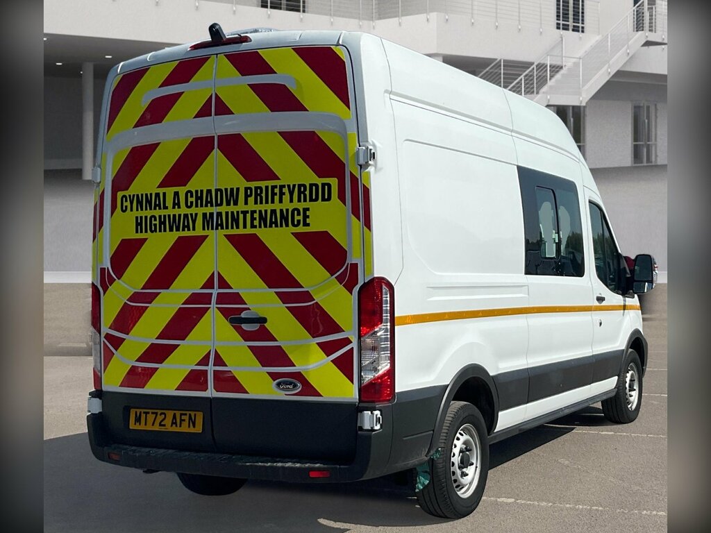 Ford Transit Custom 2.0 Ecoblue 130Ps H3 Leader Double Cab Van, Air Co MT72AFN White #6