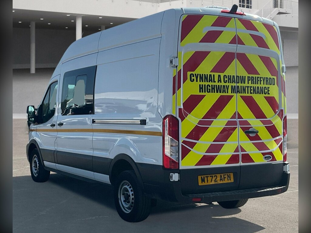 Ford Transit Custom 2.0 Ecoblue 130Ps H3 Leader Double Cab Van, Air Co MT72AFN White #5