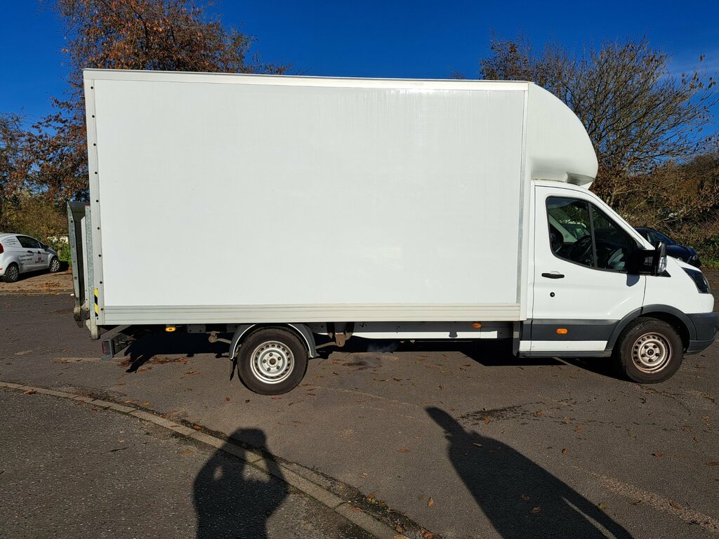 Ford Transit Custom 350 L5 Luton Van CV67DZF White #5