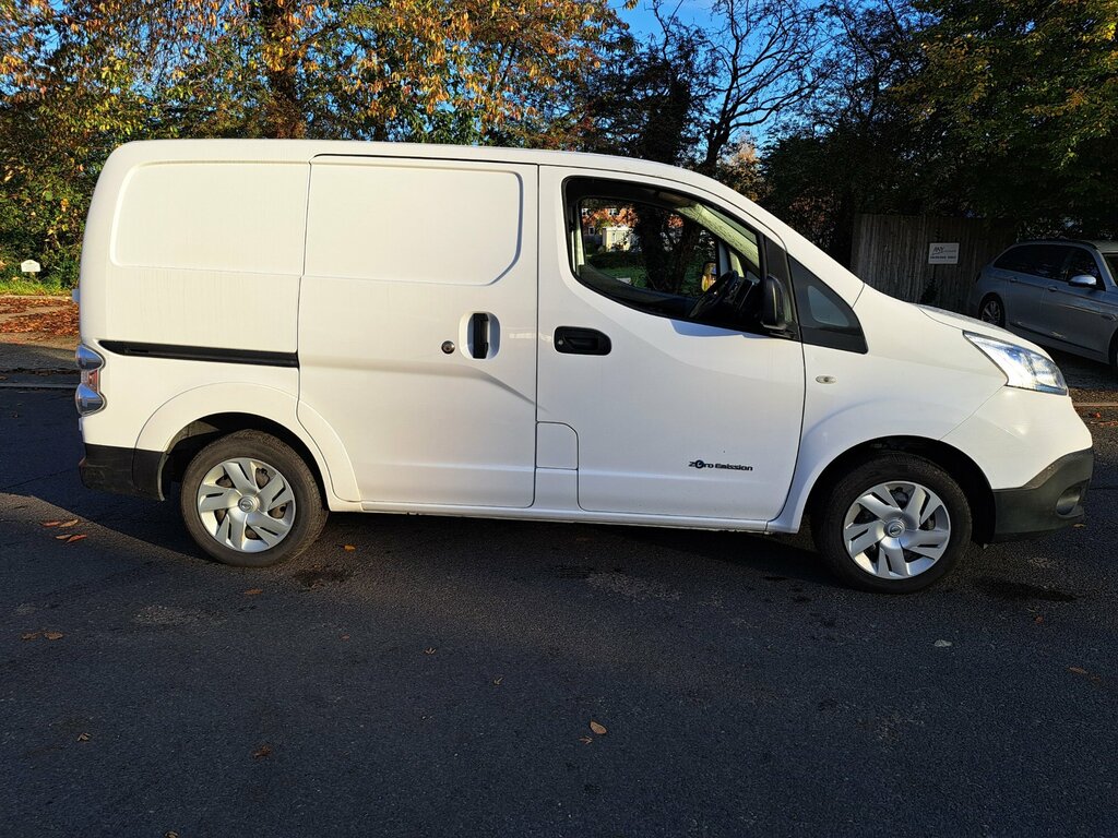 Nissan e-NV200 40Kwh Acenta Panel Van Swb Quic White #5