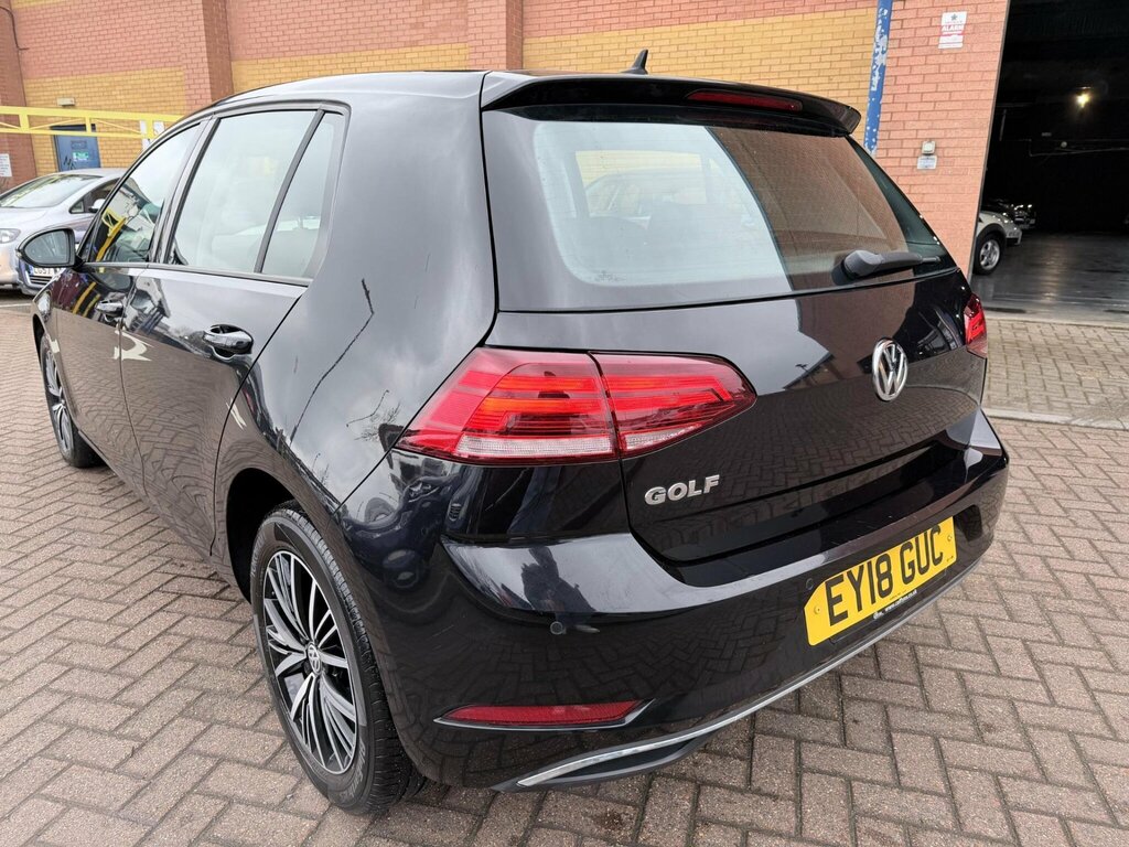 Volkswagen Golf 1.0 Tsi Se Nav Hatchback Dsg Euro 6 S EY18GUC Black #3