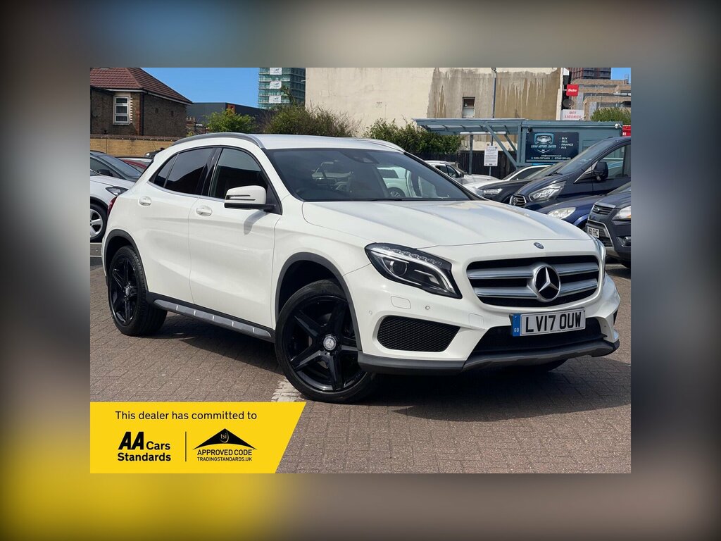 Mercedes-Benz GLA Class 2.1 Gla220d Amg Line Premium Suv 7G-d White