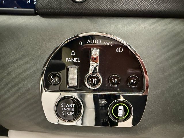 Rolls-Royce Cullinan Black Badge Grey #21