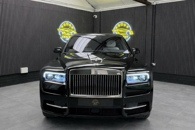 Rolls-Royce Cullinan Black Badge Grey #4