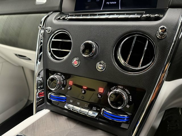 Rolls-Royce Cullinan Black Badge Grey #20