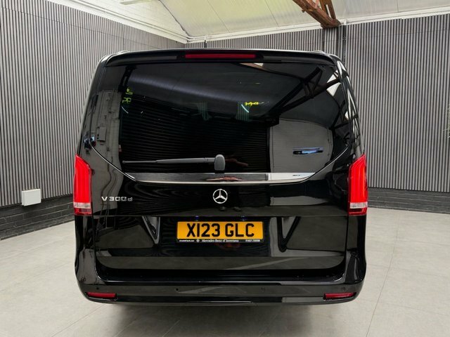 Mercedes-Benz V Class 2.0 V300d Amg Line Mpv G-tronic Euro 6 Black #5
