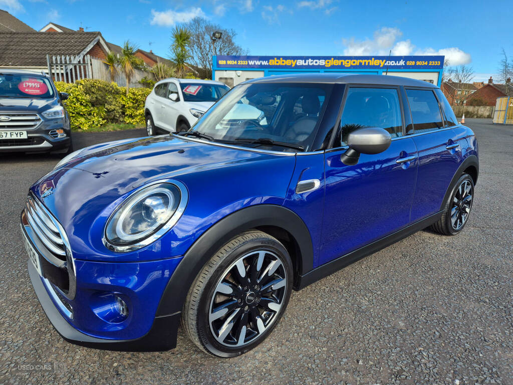 Mini Hatch 1.5 Cooper Exclusive II Blue