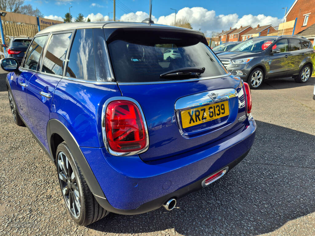Mini Hatch 1.5 Cooper Exclusive II XRZ6139 Blue #6