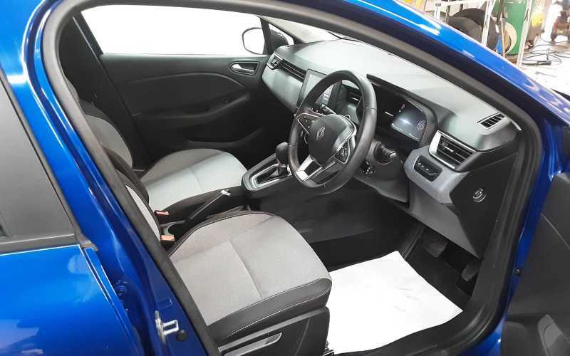 Renault Clio Evolution E-tech Hev - 2024 74 AV74FTT Blue #4