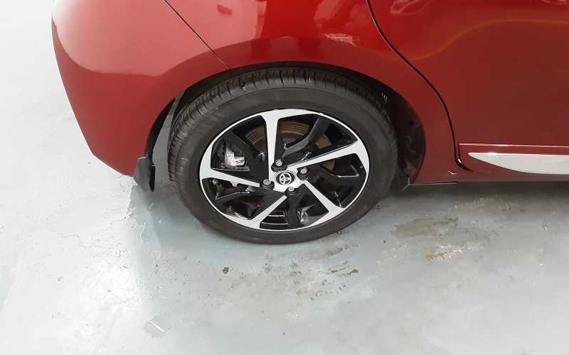 Toyota Yaris Excel 1.5 Vvt-i Hev Excel Cvt - 2020 Red #3