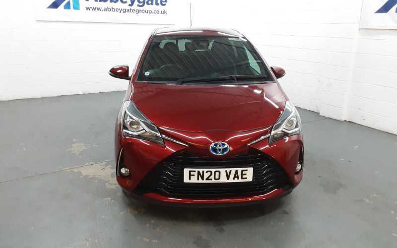 Toyota Yaris Excel 1.5 Vvt-i Hev Excel Cvt - 2020 Red #2