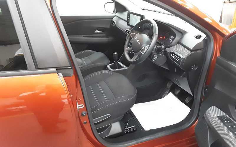 Dacia Jogger 1.0 110Ps Tce Expression 6 Speed 7 S CK23KYZ Brown #6