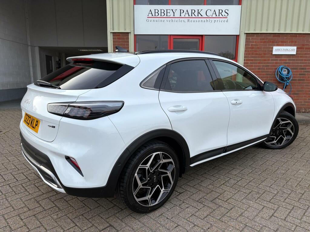 Kia Xceed Suv 1.5 T-gdi Gt-line S Euro 6 Ss 202323 CE23KLP White #3
