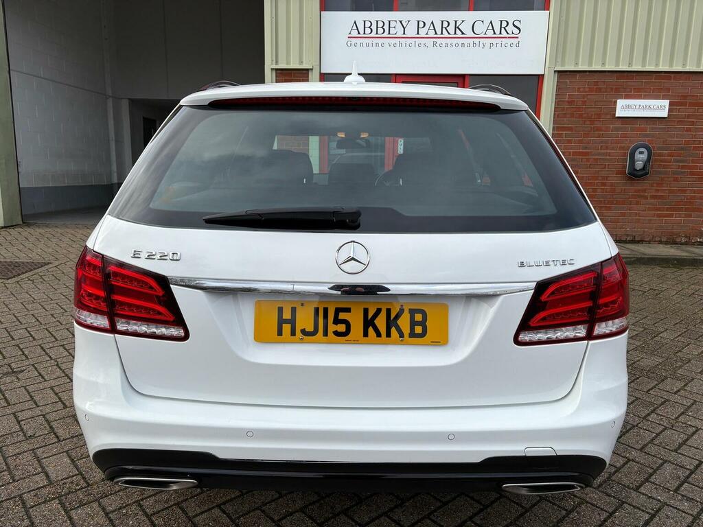 Mercedes-Benz E Class Estate 2.1 E220 Bluetec Amg Night Edition G-tronic HJ15KKB White #4