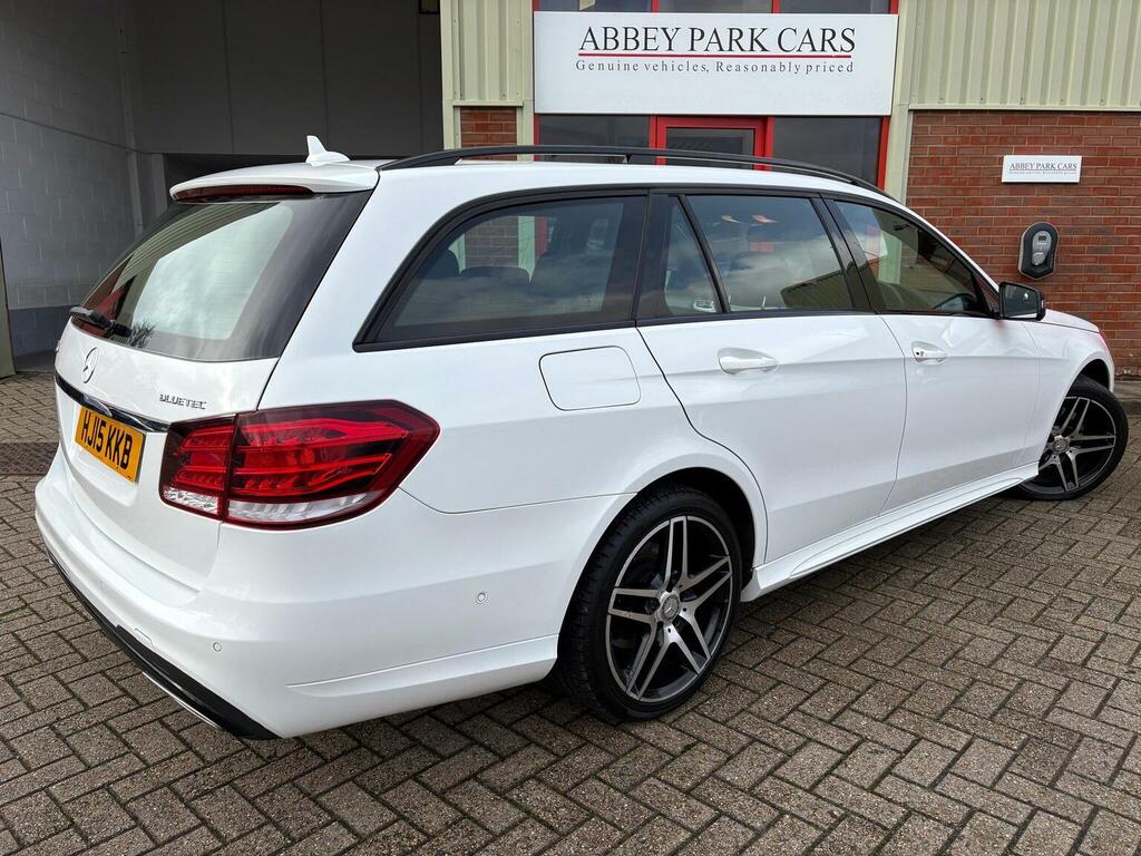 Mercedes-Benz E Class Estate 2.1 E220 Bluetec Amg Night Edition G-tronic HJ15KKB White #3