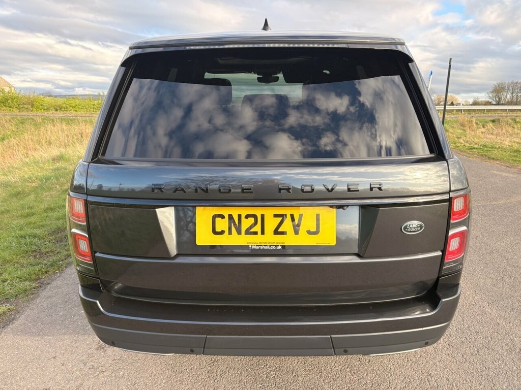 Land Rover Range Rover 3L Westminster Black CN21ZVJ Grey #6