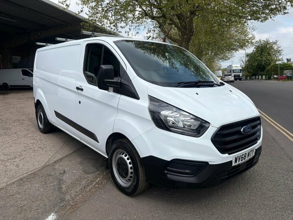 Ford Transit Custom 2L Null White