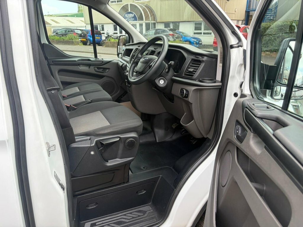 Ford Transit Custom 2L Null WV68MTY White #2