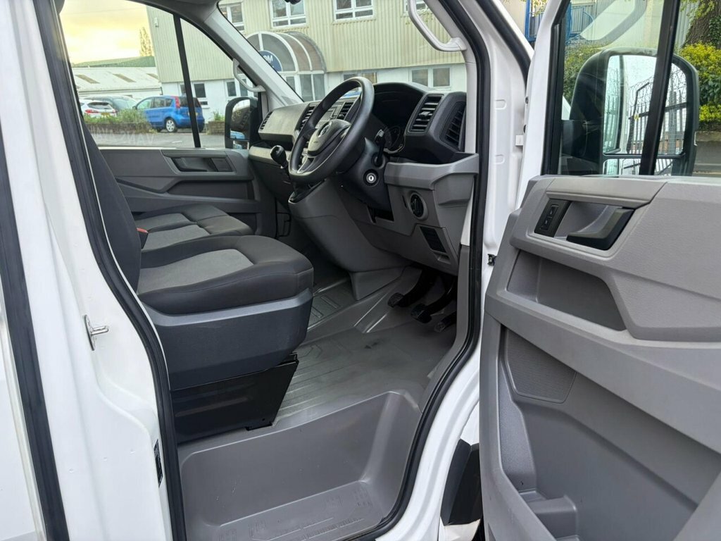 Volkswagen Crafter 2L Startline GL70LFB White #2